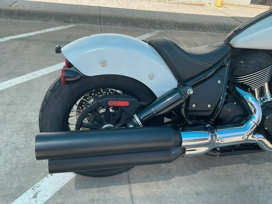 2024 Indian Chief Bobber ABS Ghost White Metallic Smoke