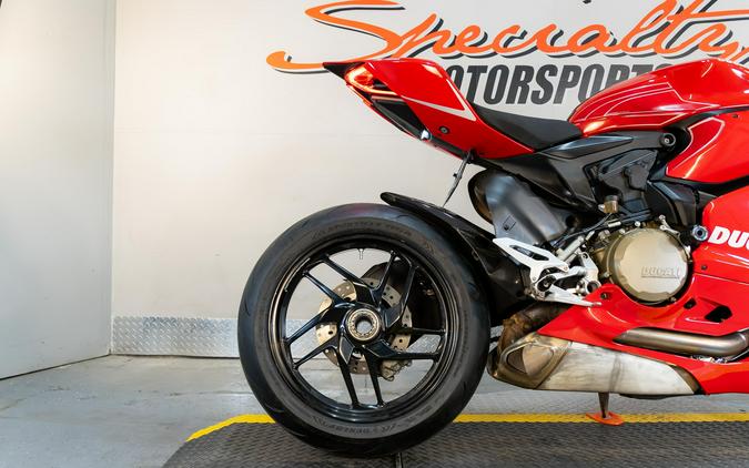 2014 Ducati Superbike 1199 Panigale