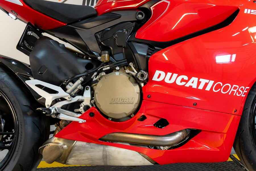 2014 Ducati Superbike 1199 Panigale