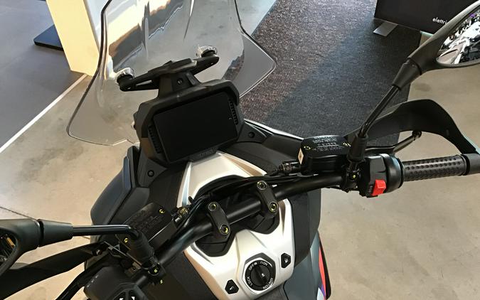 2027 Aprilia SR GT 400 Rally Replica
