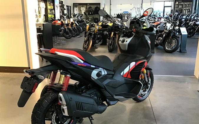 2027 Aprilia SR GT 400 Rally Replica