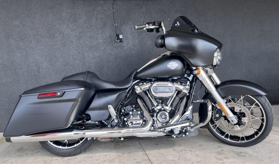 FLHXS 2022 Street Glide Special