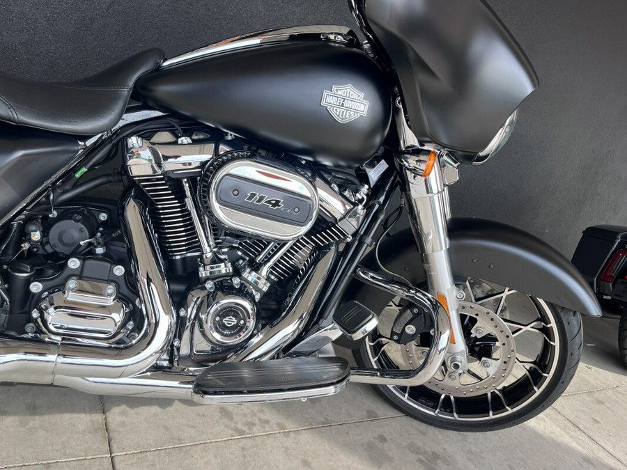 FLHXS 2022 Street Glide Special