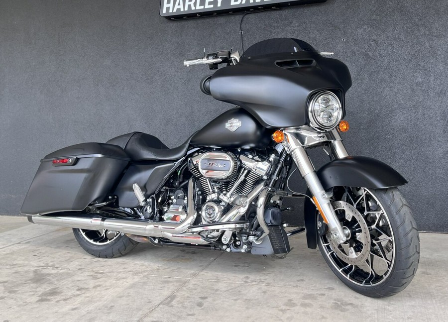 FLHXS 2022 Street Glide Special