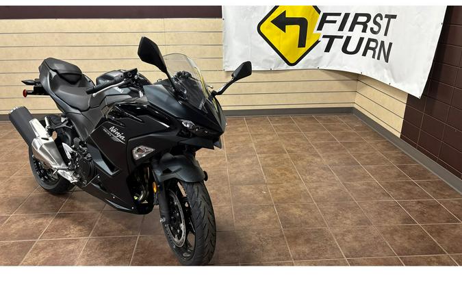 2026 Kawasaki Ninja® 500 ABS