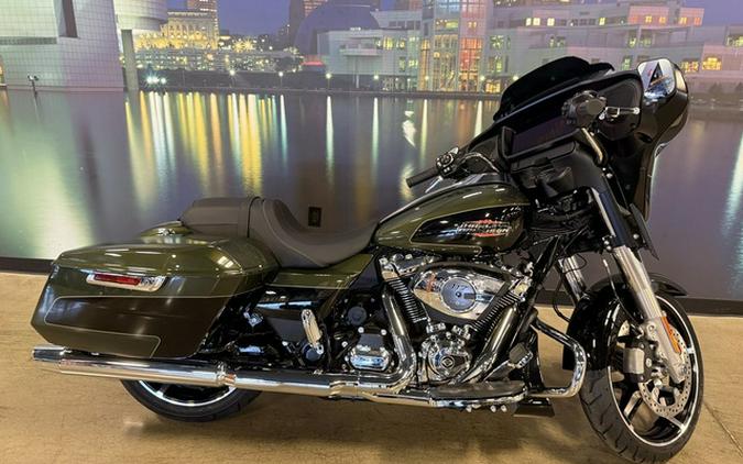 2026 Harley-Davidson Street Glide FLHX