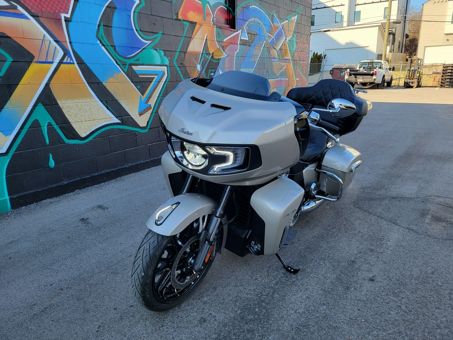 2026 Indian Pursuit® Limited