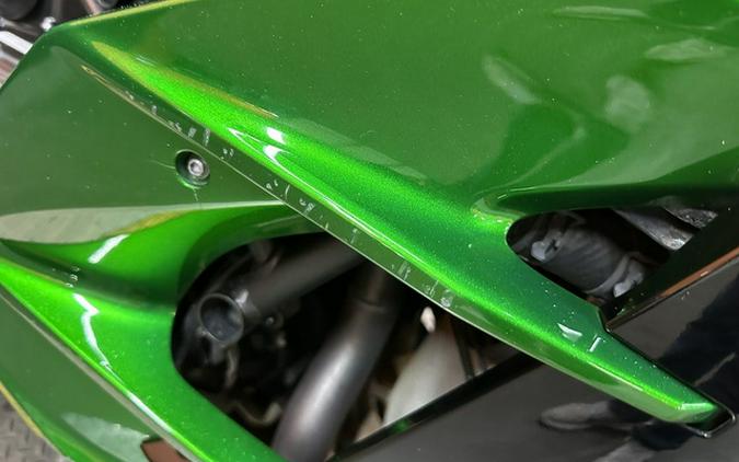 2022 Kawasaki Ninja H2 SX SE+