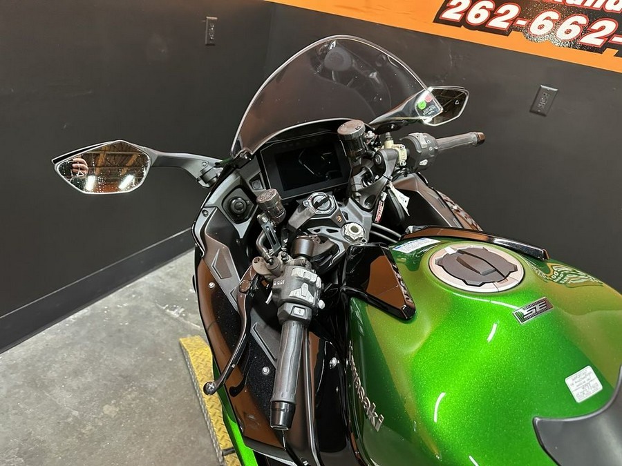 2022 Kawasaki Ninja H2® SX SE