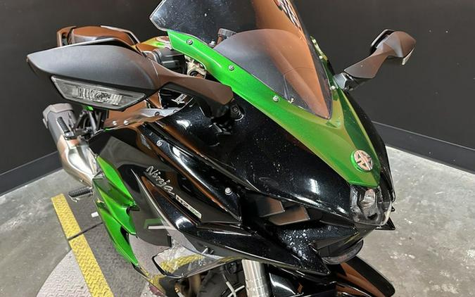 2022 Kawasaki Ninja H2 SX SE+