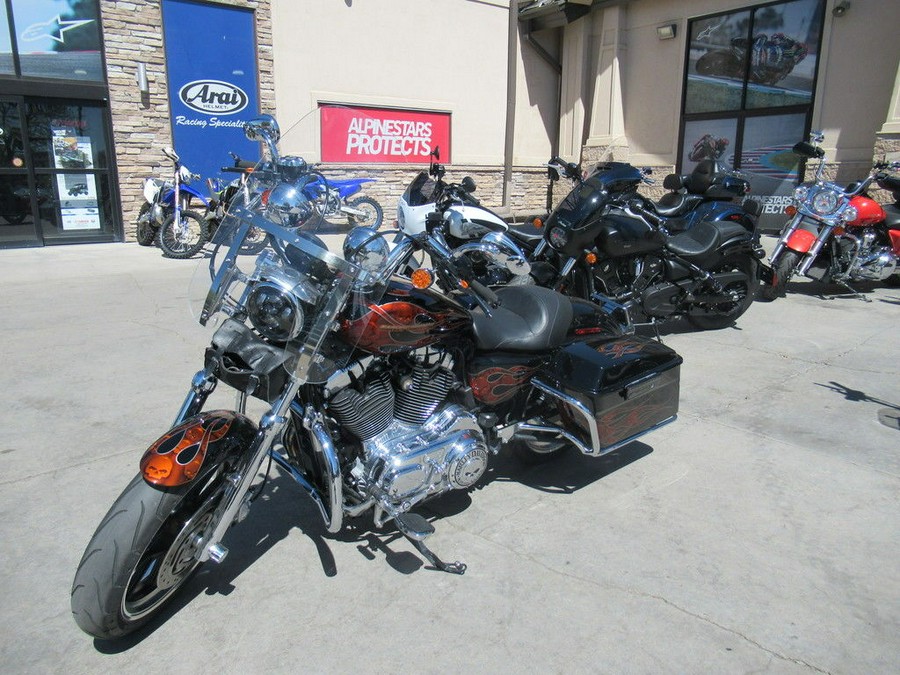 2011 Harley-Davidson® XL883L - Sportster® SuperLow®