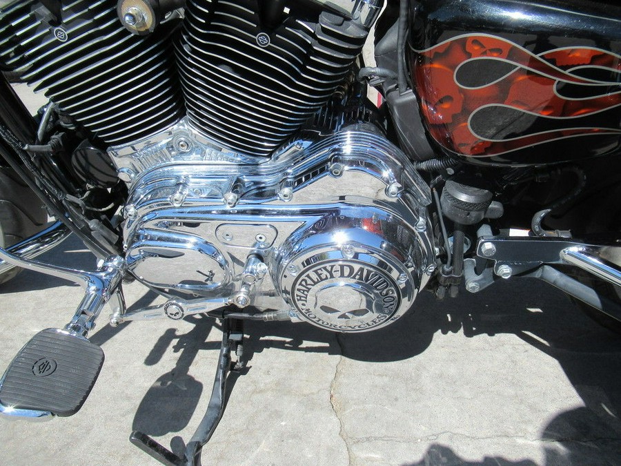 2011 Harley-Davidson® XL883L - Sportster® SuperLow®