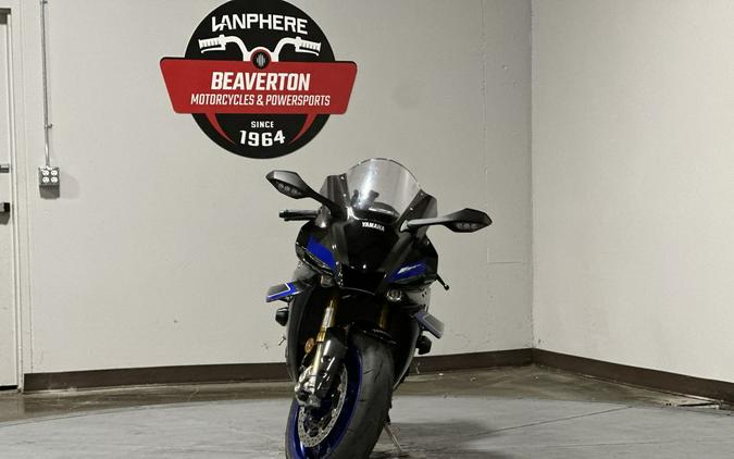 2025 Yamaha YZF R1M
