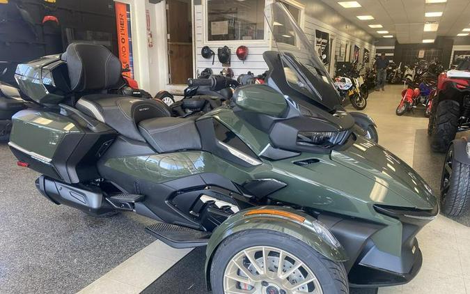 2023 Can-Am Spyder RT Review [Celebrating 2023 IFRD]