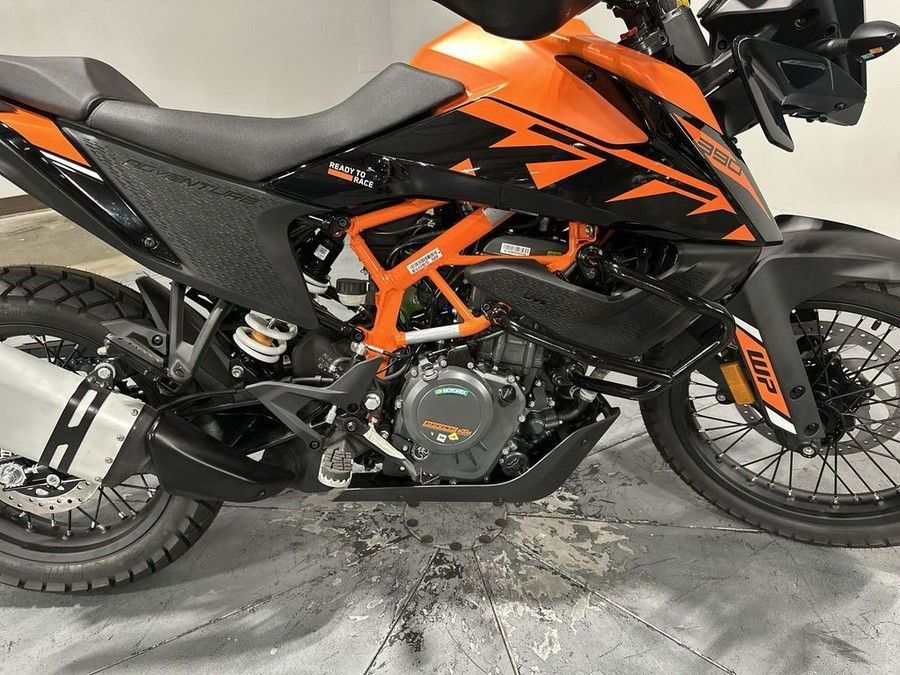 2024 KTM Adventure 390