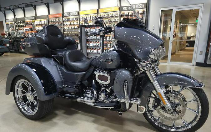 2022 Harley-Davidson® FLHTCUTG - Tri Glide® Ultra