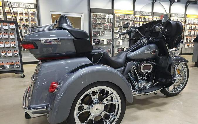 2022 Harley-Davidson® FLHTCUTG - Tri Glide® Ultra