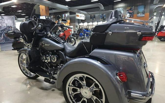 2022 Harley-Davidson® FLHTCUTG - Tri Glide® Ultra