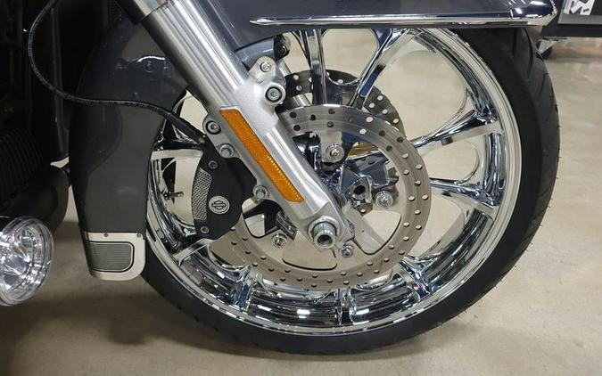 2022 Harley-Davidson® FLHTCUTG - Tri Glide® Ultra