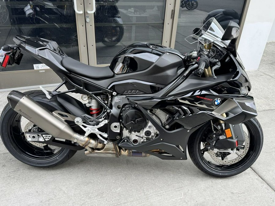 2026 BMW S 1000 RR Blackstorm metallic