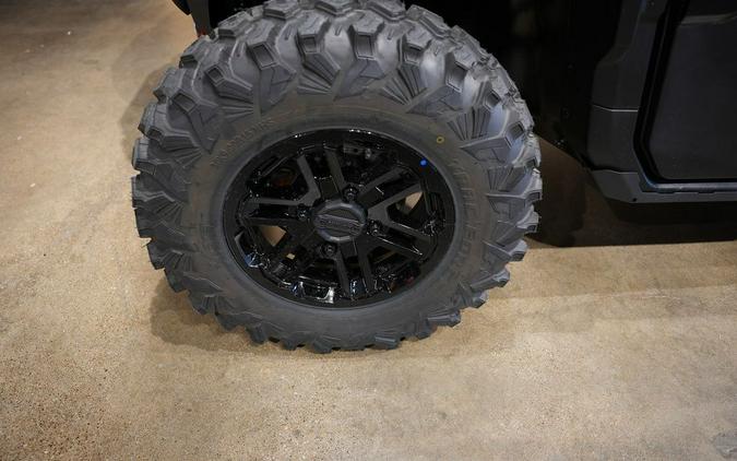 2026 Can-Am® Defender MAX LONE STAR CAB HD11