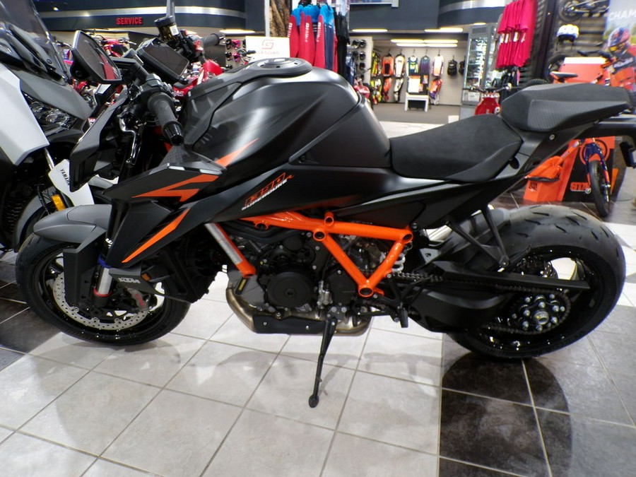 2024 KTM 1390 Super Duke R EVO