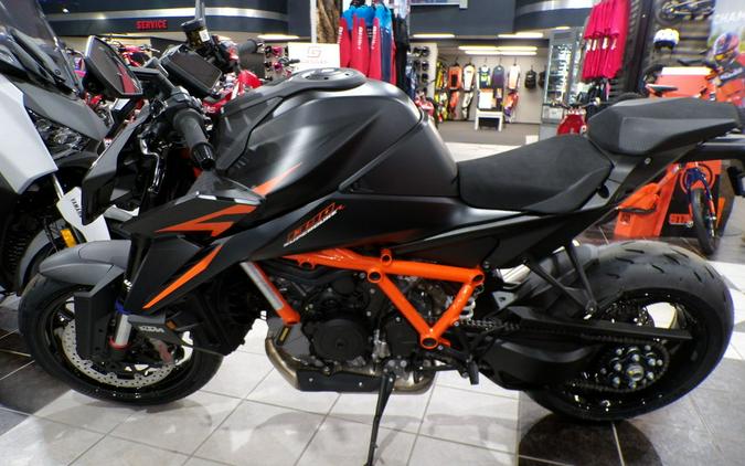 2024 KTM 1390 Super Duke R EVO