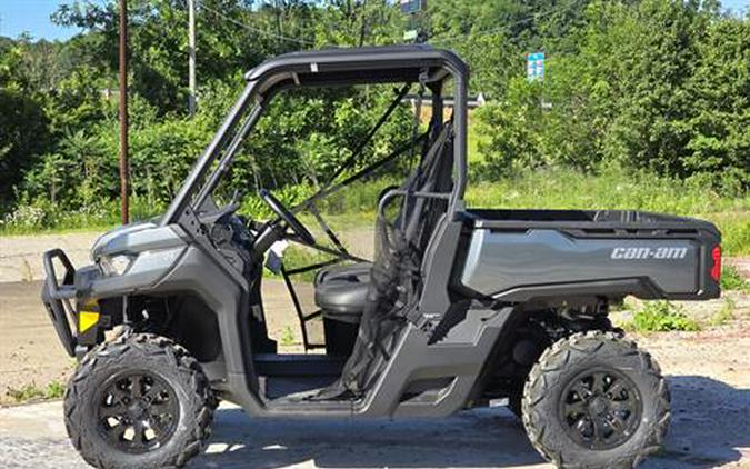 2024 Can-Am Defender XT HD7