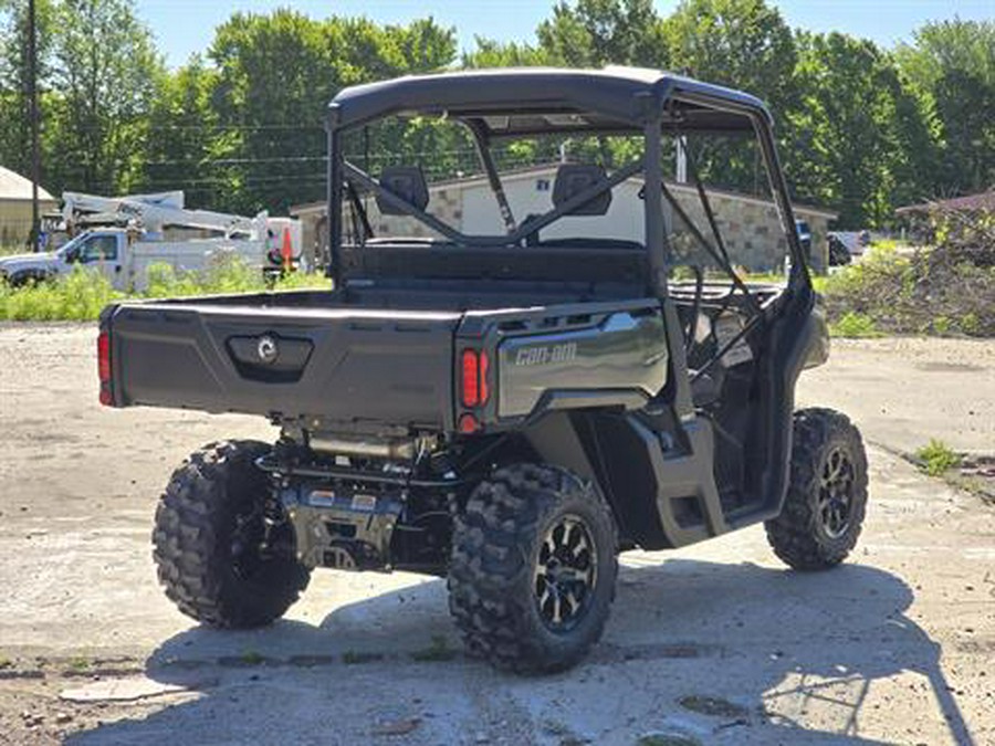 2024 Can-Am Defender XT HD7