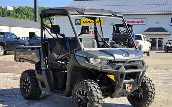 2024 Can-Am Defender XT HD7