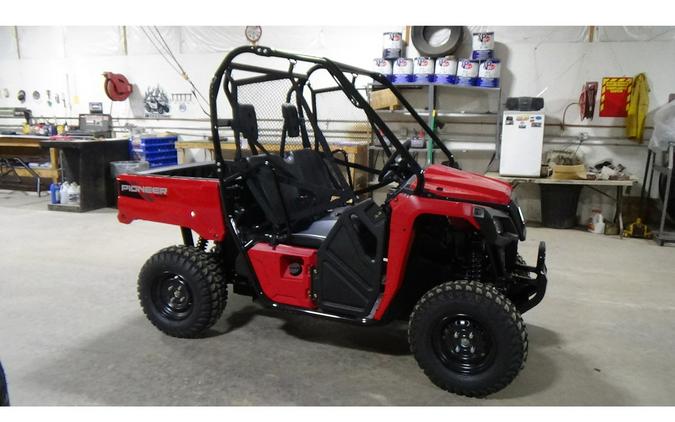 2025 Honda PIONEER 520