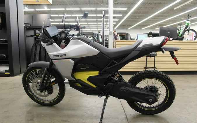 2025 Can-Am Origin 73