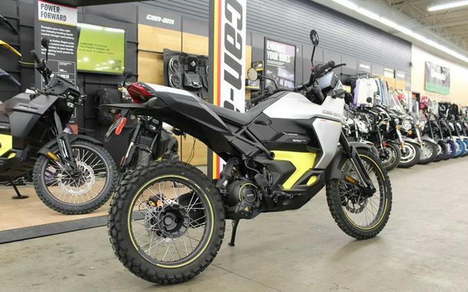 2025 Can-Am Origin 73