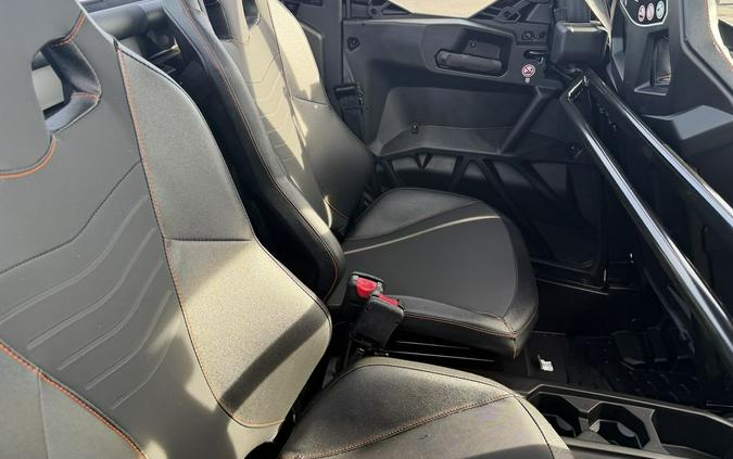 2026 Can-Am® Commander MAX XT-P