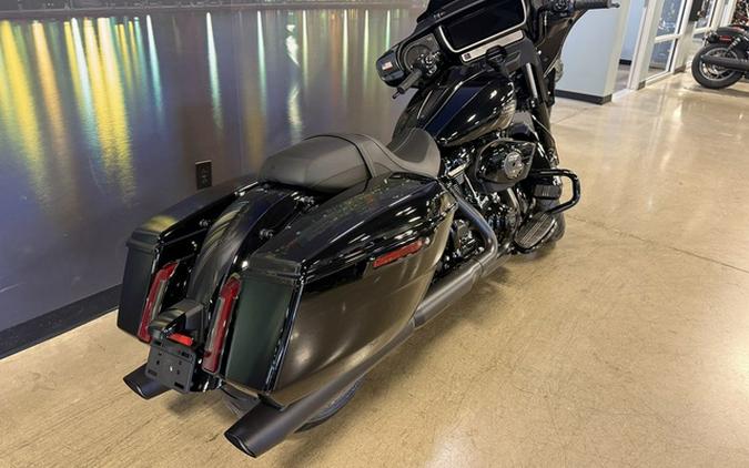 2026 Harley-Davidson Street Glide FLHX