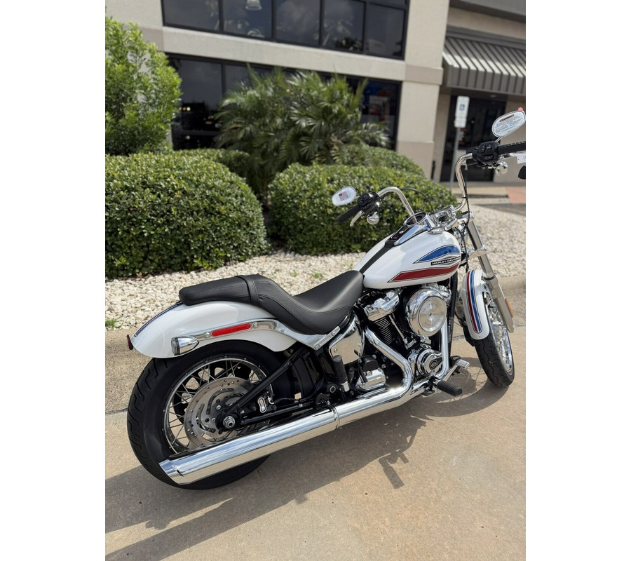 2026 Harley-Davidson Super Glide White Onyx Pearl