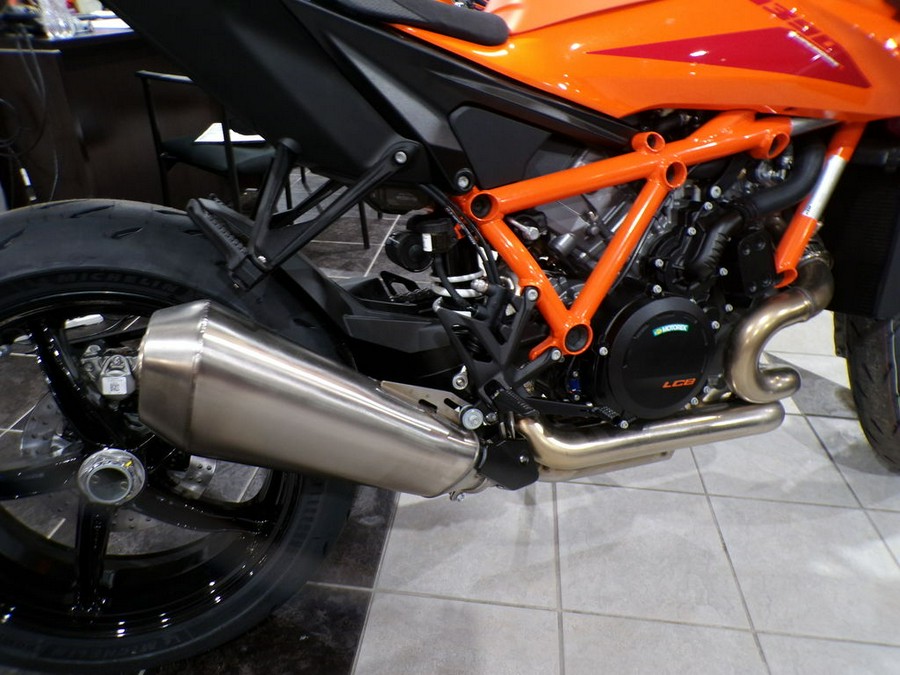 2024 KTM 1390 Super Duke R EVO