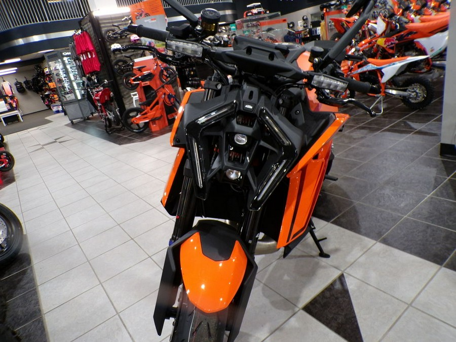 2024 KTM 1390 Super Duke R EVO