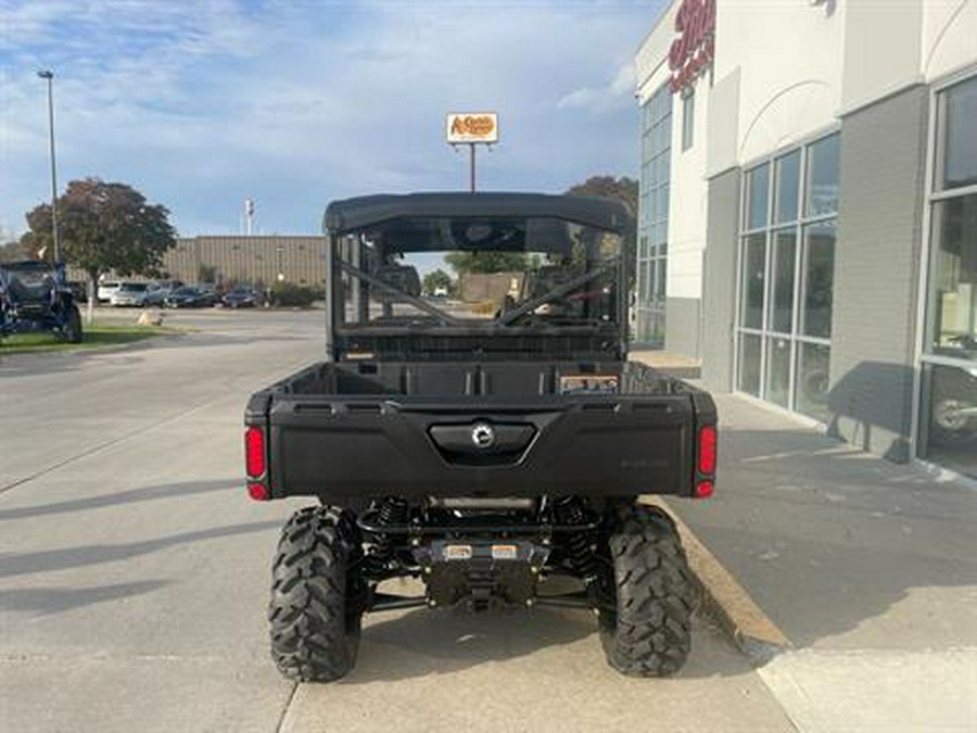 2024 Can-Am Defender MAX XT HD10