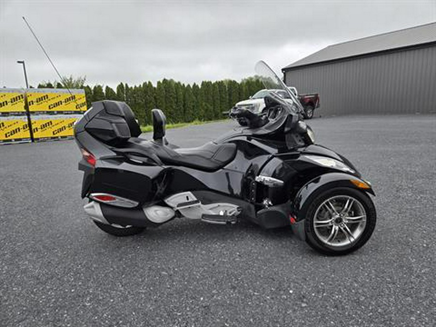 2011 Can-Am Spyder® RT-S SE5