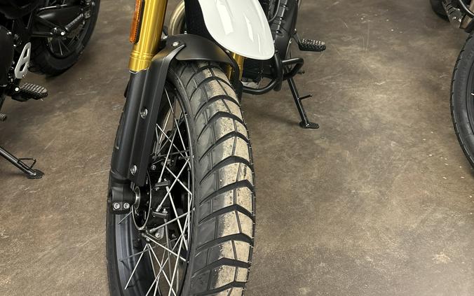 2026 Triumph Scrambler 400 XC