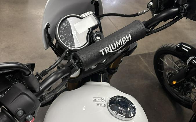 2026 Triumph Scrambler 400 XC