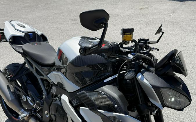 2026 BMW M 1000 R
