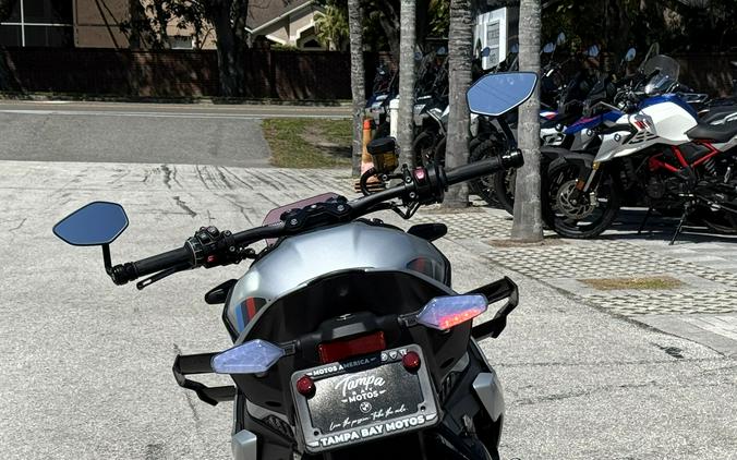 2026 BMW M 1000 R
