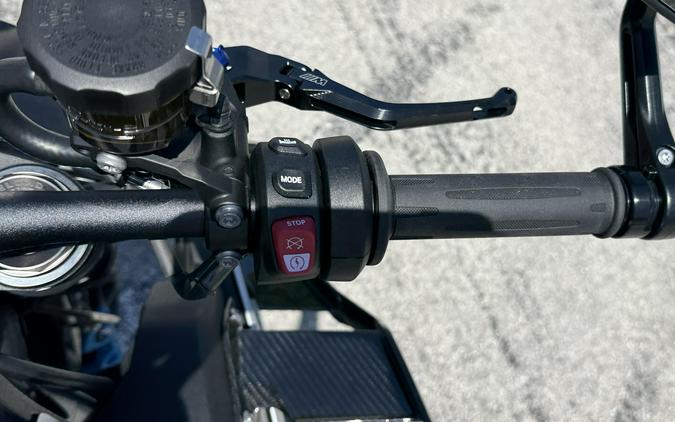 2026 BMW M 1000 R