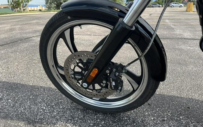 2015 Victory Vegas Eight Ball
