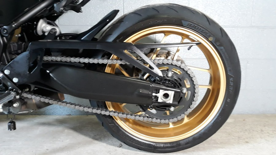 2025 XSR900 - Yamaha