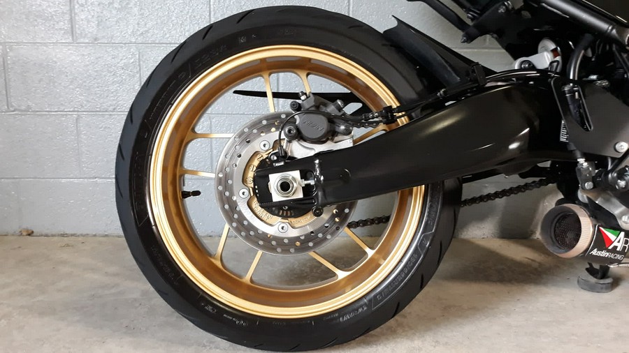 2025 XSR900 - Yamaha