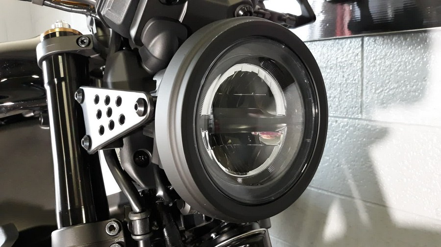 2025 XSR900 - Yamaha