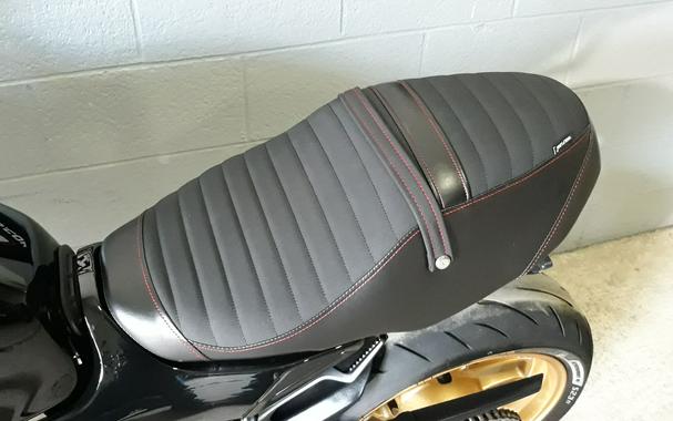 2025 XSR900 - Yamaha